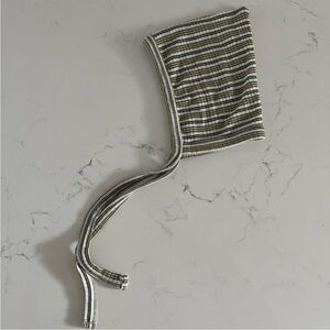 • Kate quinn baby elf hat •